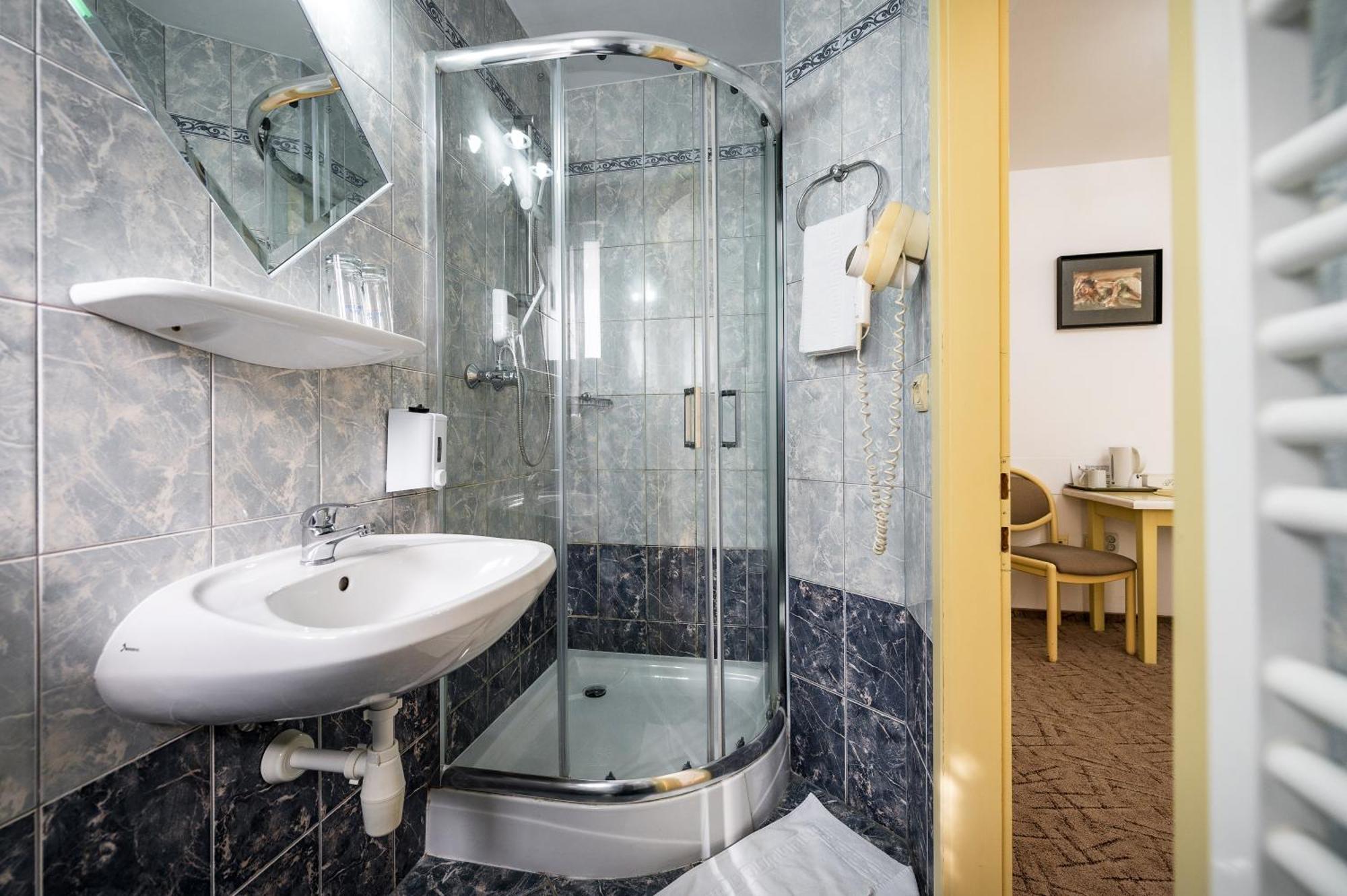 Hotel Sugas Sfântu-Gheorghe 외부 사진