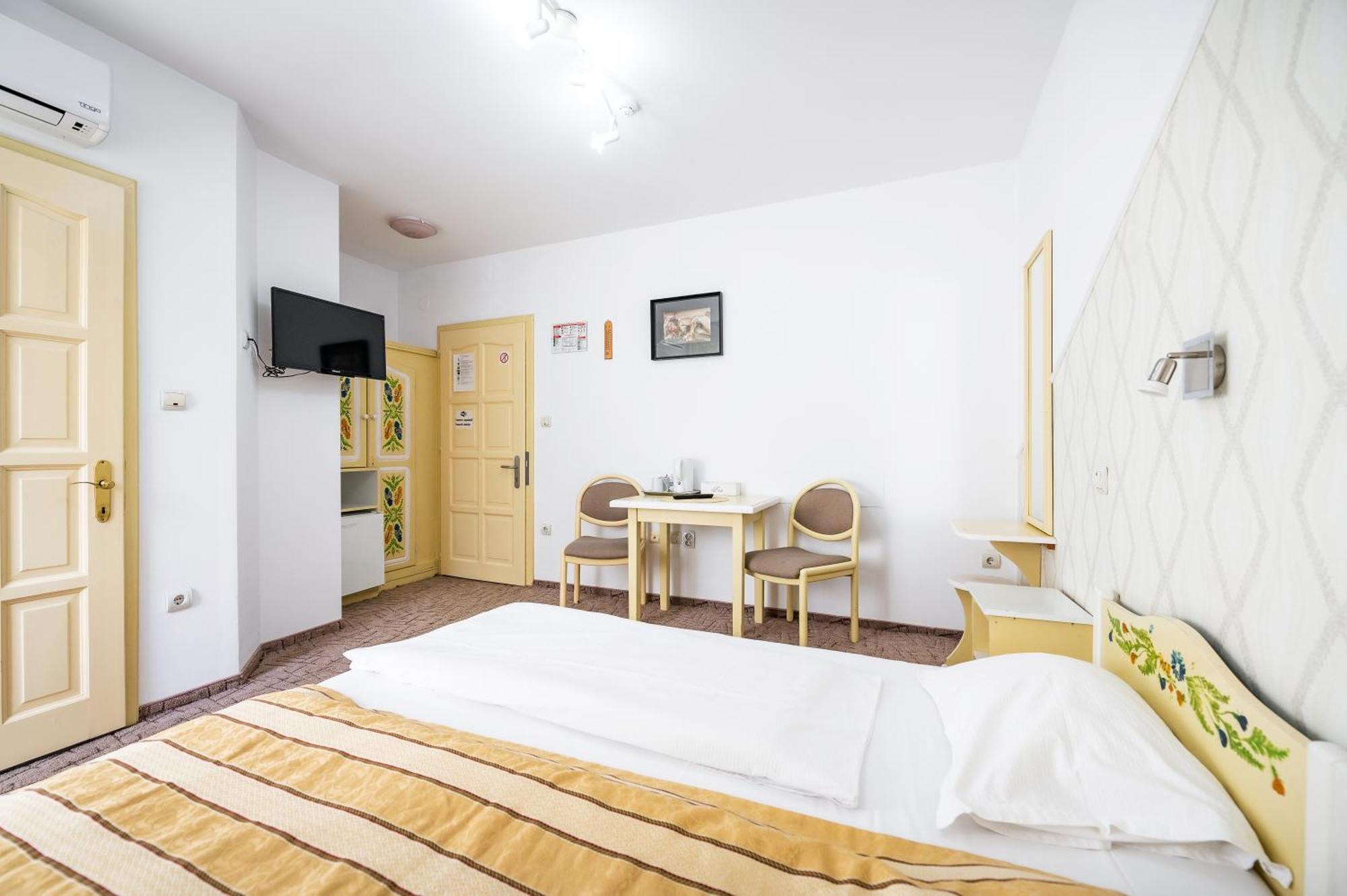 Hotel Sugas Sfântu-Gheorghe 외부 사진